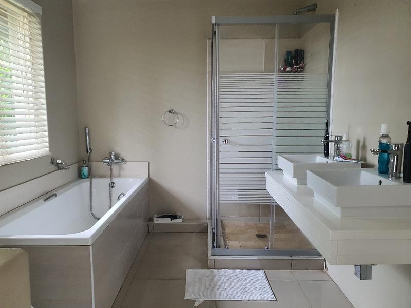 5 Bedroom Property for Sale in La Lucia Ridge KwaZulu-Natal
