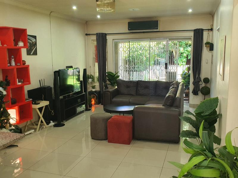 2 Bedroom Property for Sale in Somerset Park KwaZulu-Natal