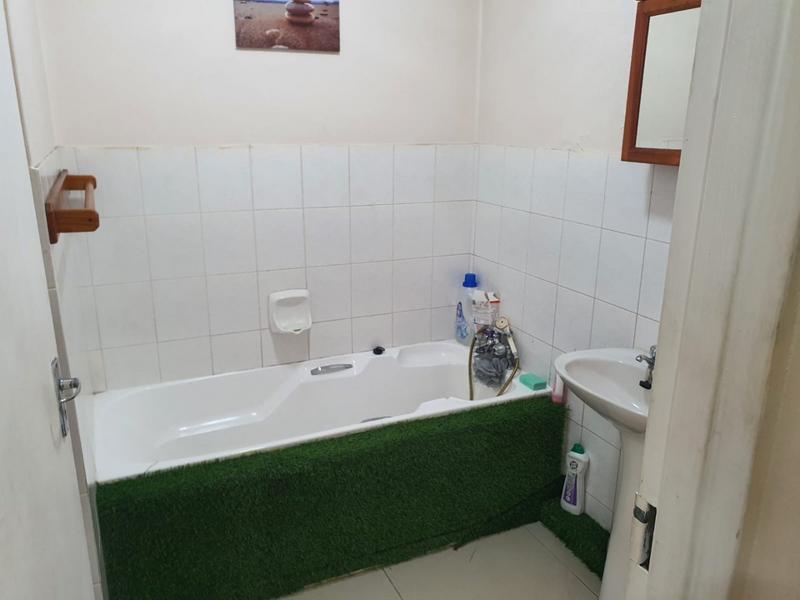 2 Bedroom Property for Sale in Somerset Park KwaZulu-Natal
