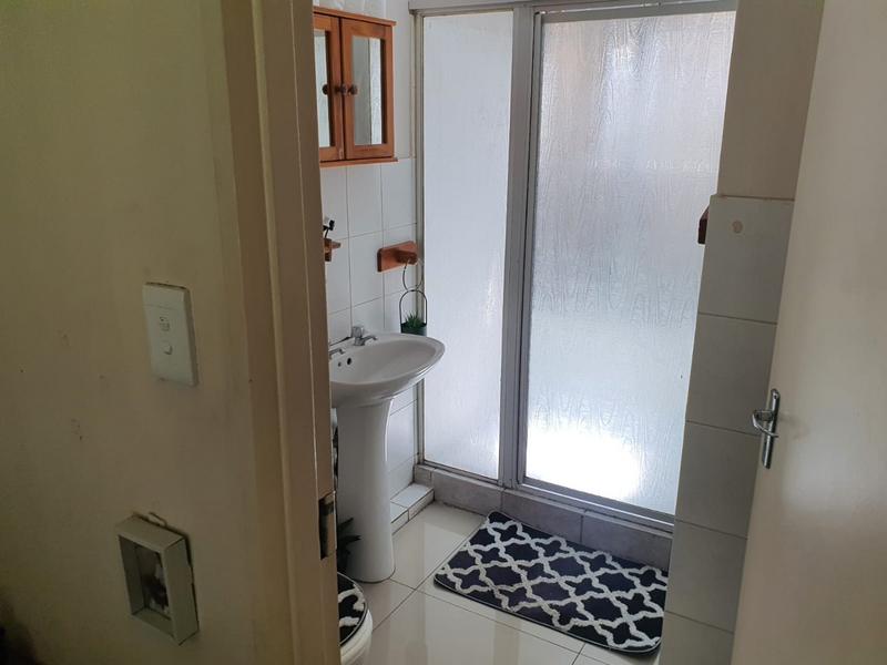 2 Bedroom Property for Sale in Somerset Park KwaZulu-Natal