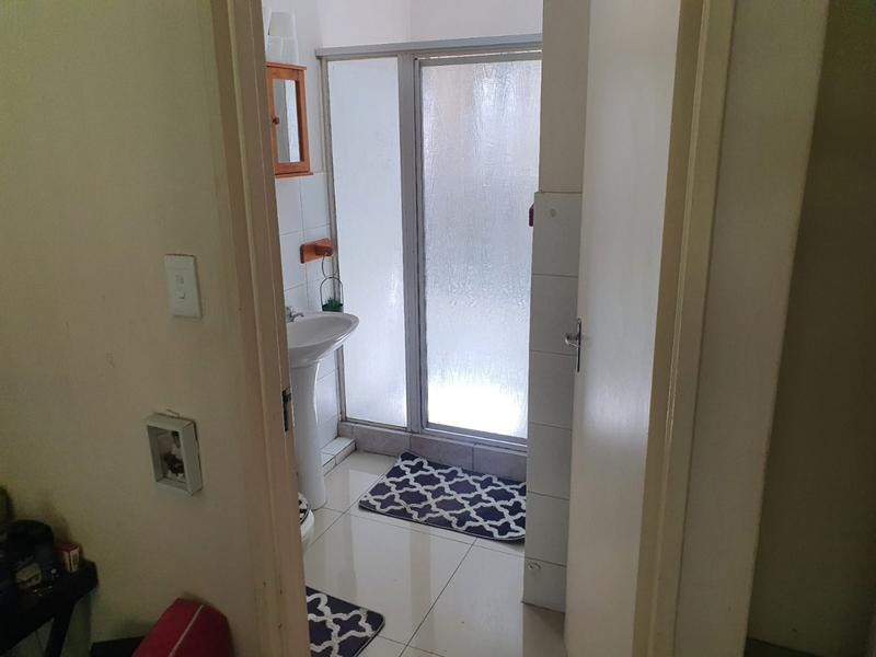 2 Bedroom Property for Sale in Somerset Park KwaZulu-Natal