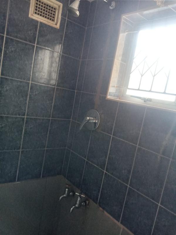 To Let 1 Bedroom Property for Rent in Chatsworth KwaZulu-Natal