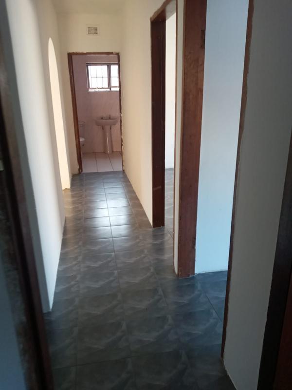 To Let 2 Bedroom Property for Rent in Chatsworth KwaZulu-Natal