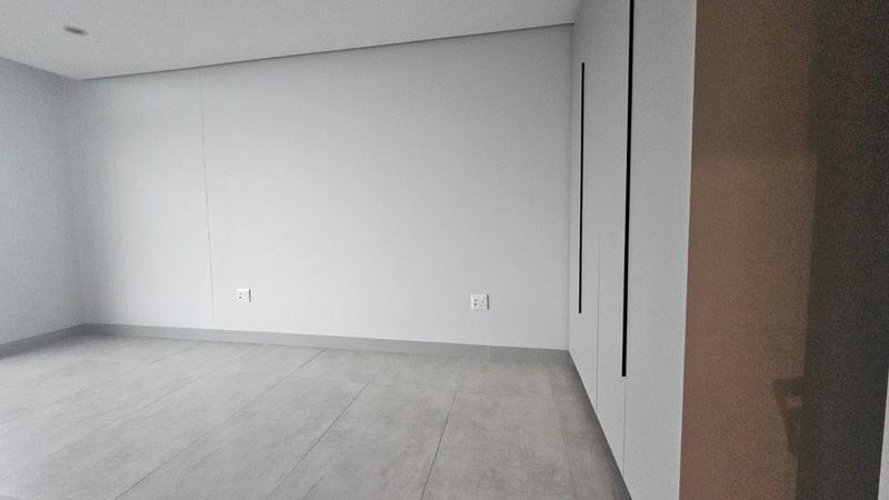 1 Bedroom Property for Sale in Umhlanga Ridge KwaZulu-Natal