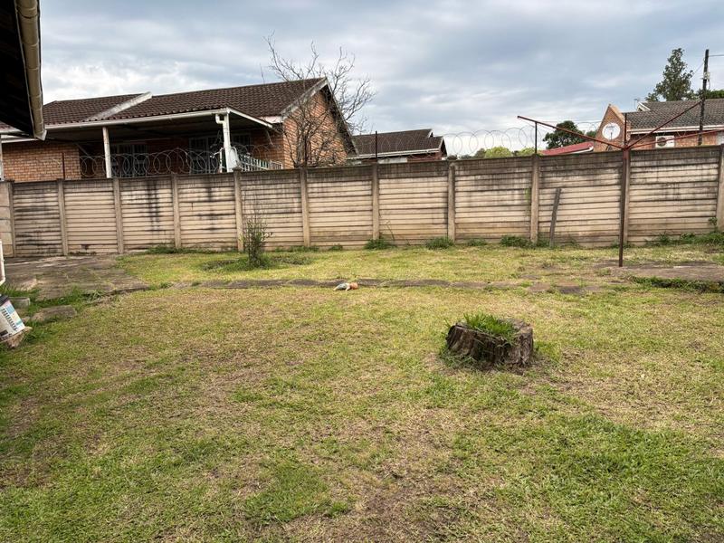 To Let 2 Bedroom Property for Rent in Fillan Park KwaZulu-Natal