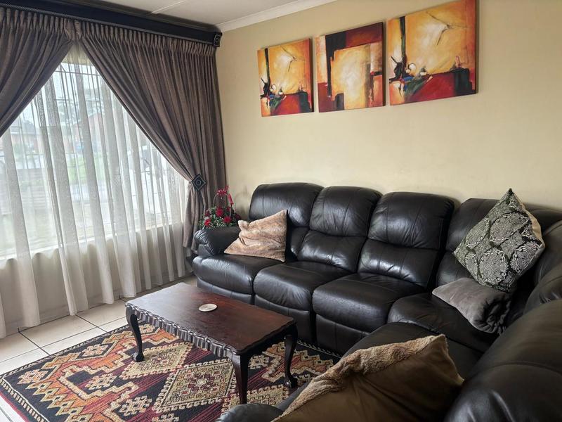 To Let 2 Bedroom Property for Rent in Fillan Park KwaZulu-Natal