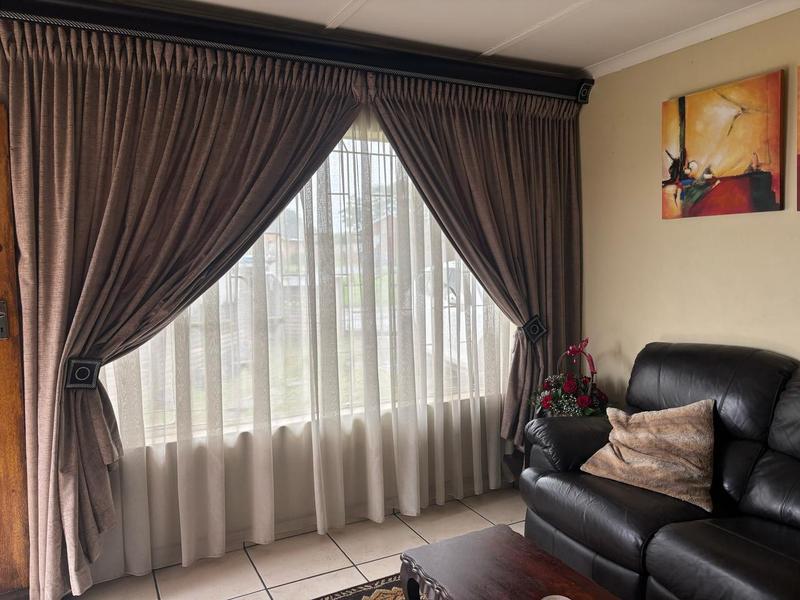To Let 2 Bedroom Property for Rent in Fillan Park KwaZulu-Natal