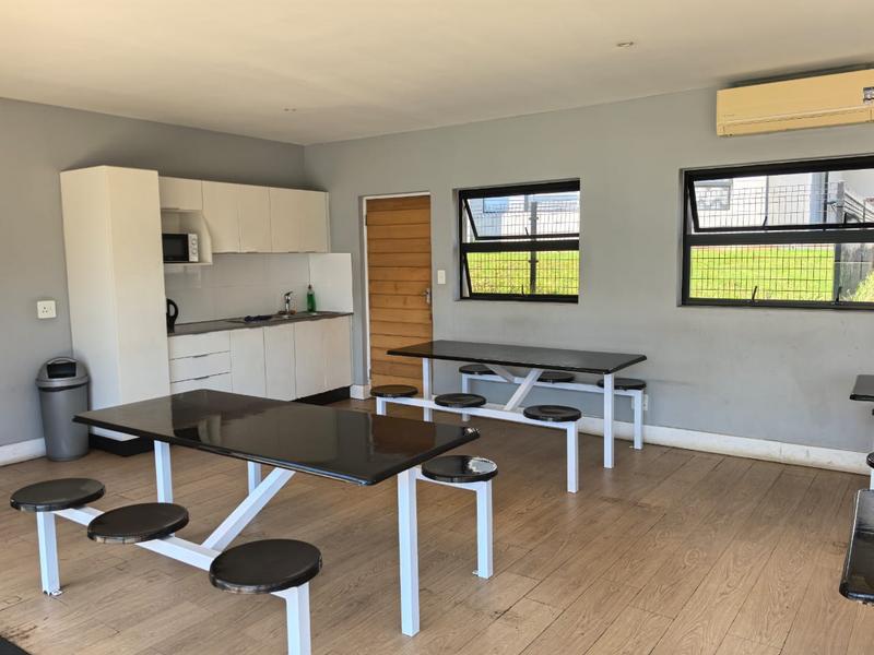2 Bedroom Property for Sale in Amanzimtoti KwaZulu-Natal