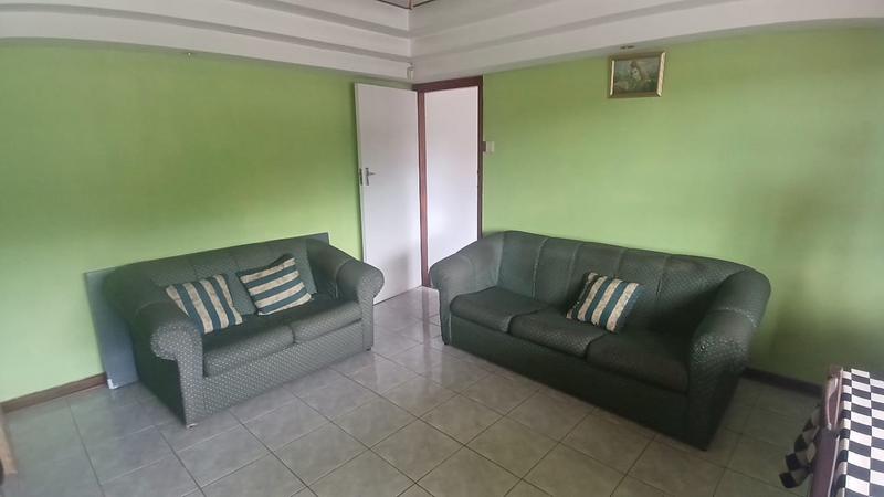 5 Bedroom Property for Sale in Kharwastan KwaZulu-Natal
