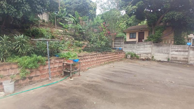 5 Bedroom Property for Sale in Kharwastan KwaZulu-Natal