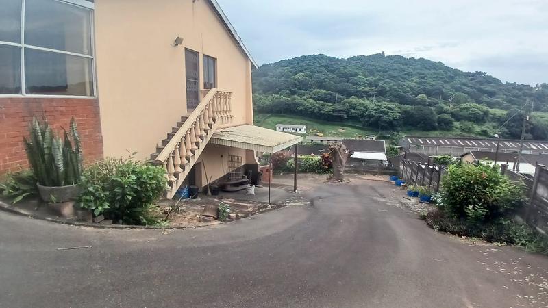 5 Bedroom Property for Sale in Kharwastan KwaZulu-Natal