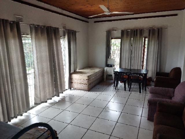3 Bedroom Property for Sale in Umkomaas KwaZulu-Natal