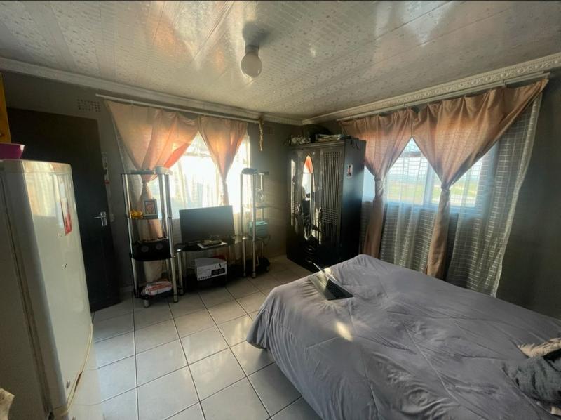 10 Bedroom Property for Sale in Amandawe KwaZulu-Natal