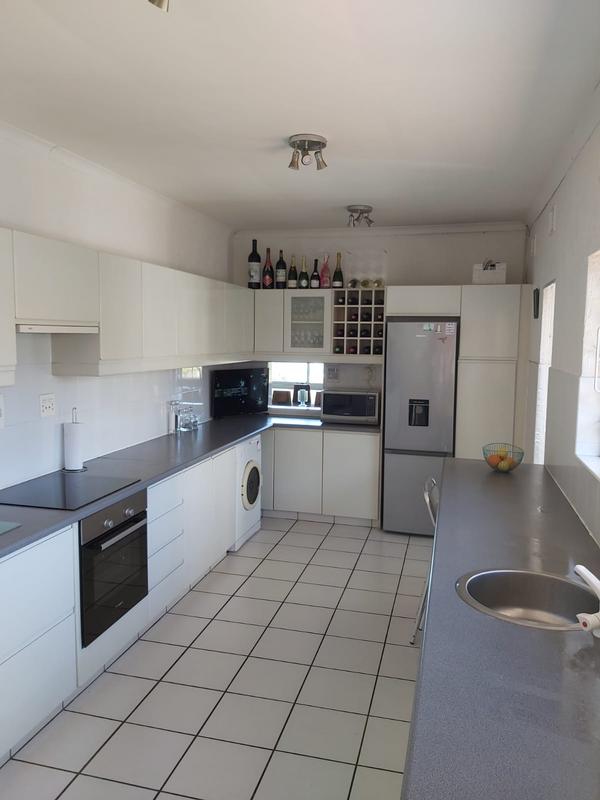 4 Bedroom Property for Sale in Widenham KwaZulu-Natal