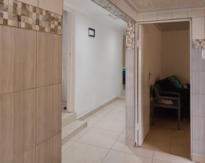 4 Bedroom Property for Sale in Umlazi KwaZulu-Natal