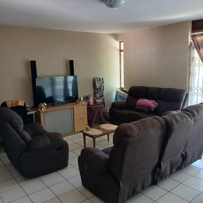 2 Bedroom Property for Sale in Woodhaven KwaZulu-Natal