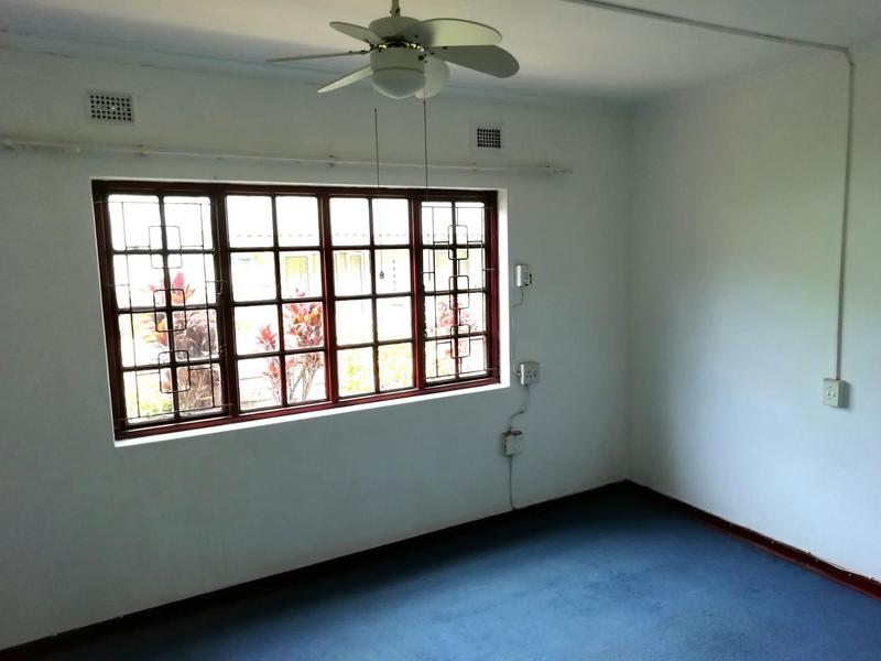 2 Bedroom Property for Sale in Scottburgh KwaZulu-Natal