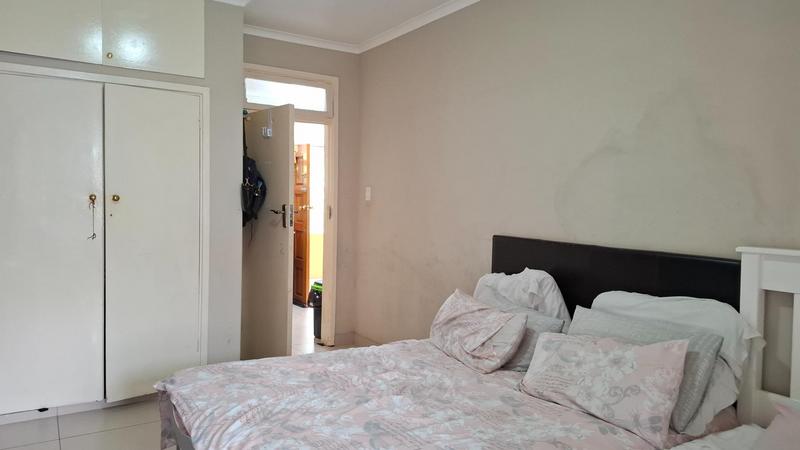 1 Bedroom Property for Sale in Overport KwaZulu-Natal