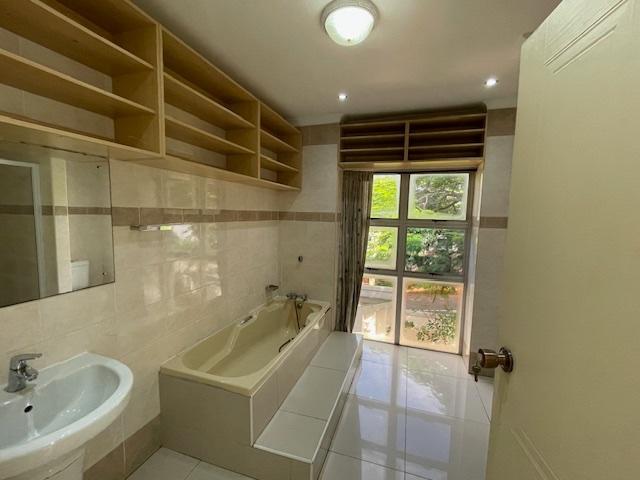 4 Bedroom Property for Sale in Sunningdale KwaZulu-Natal
