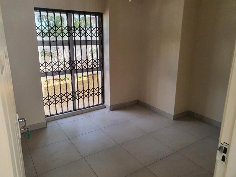 4 Bedroom Property for Sale in Sunningdale KwaZulu-Natal