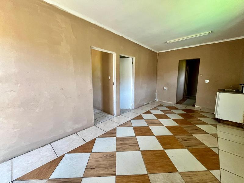 5 Bedroom Property for Sale in Margate KwaZulu-Natal