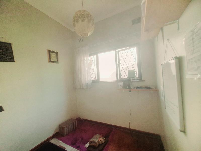 4 Bedroom Property for Sale in Anerley KwaZulu-Natal