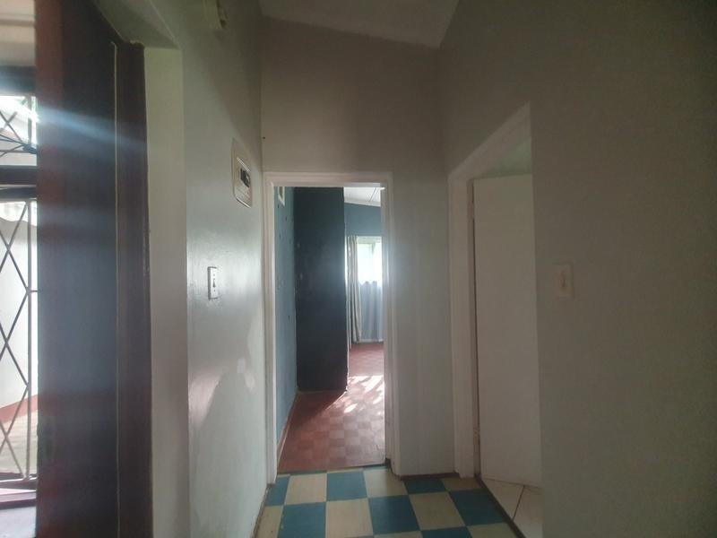 4 Bedroom Property for Sale in Anerley KwaZulu-Natal