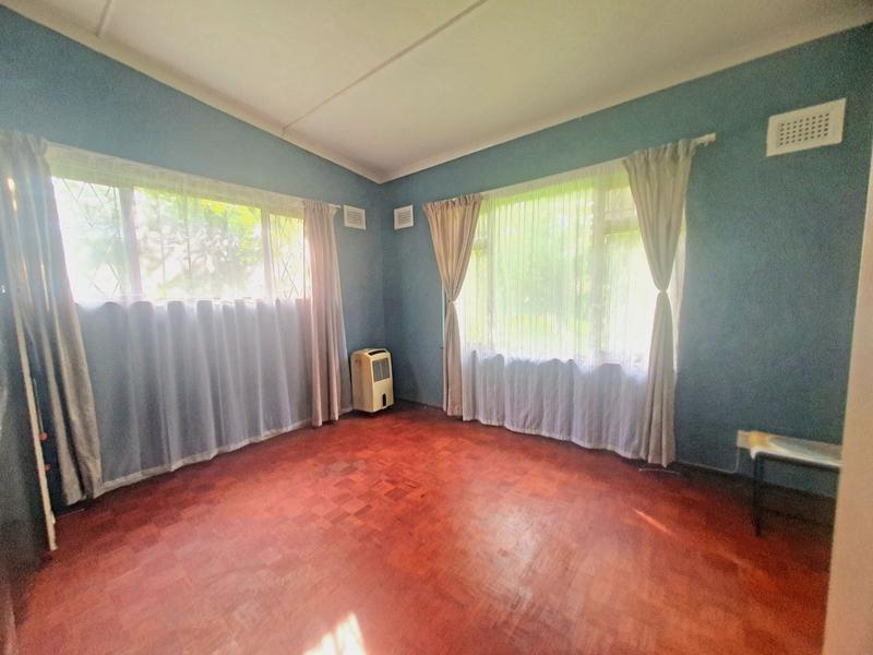 4 Bedroom Property for Sale in Anerley KwaZulu-Natal