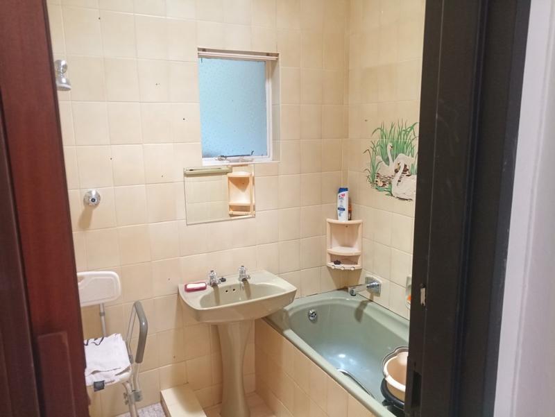 6 Bedroom Property for Sale in Morningside KwaZulu-Natal