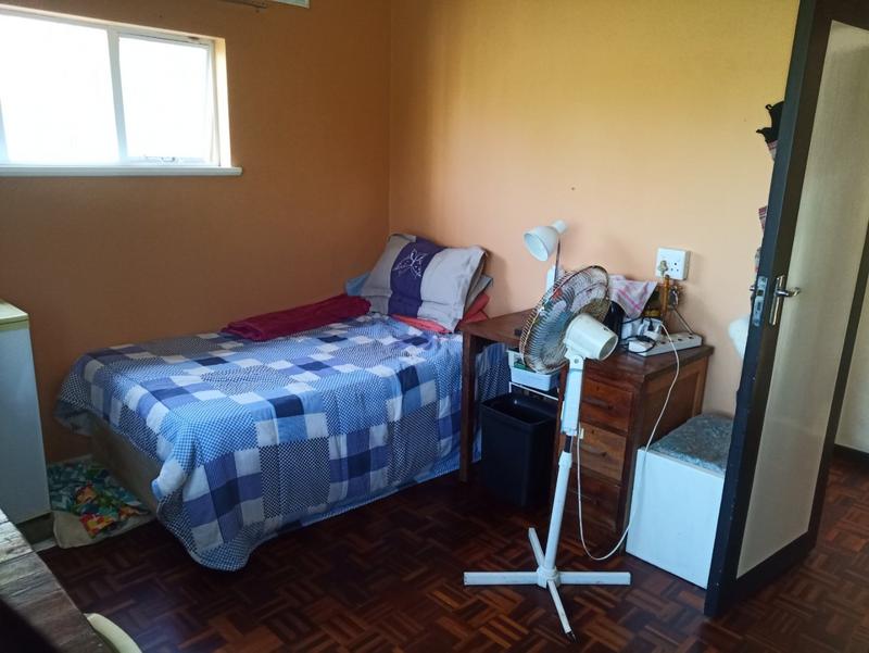 6 Bedroom Property for Sale in Morningside KwaZulu-Natal