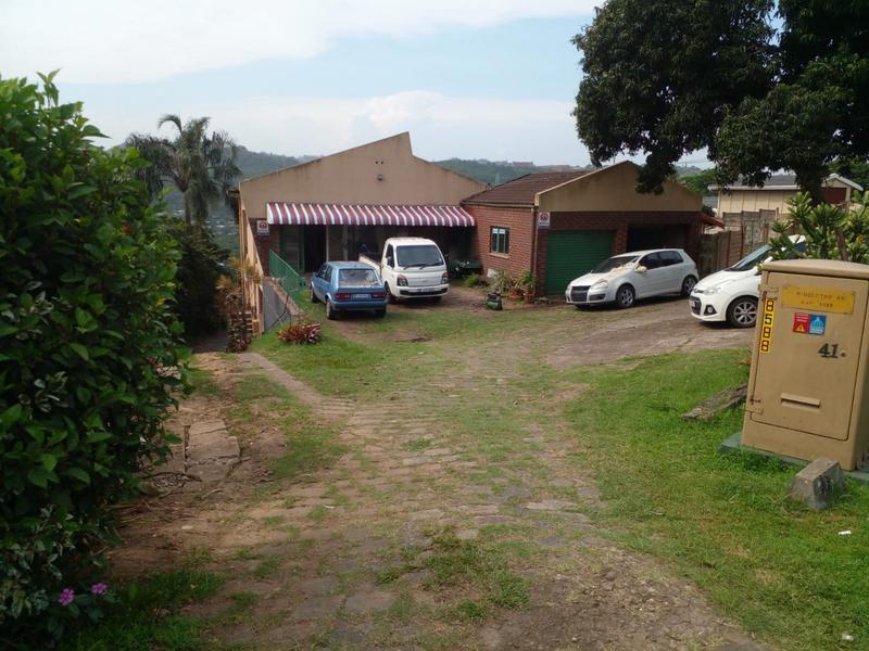 6 Bedroom Property for Sale in Queensburgh KwaZulu-Natal