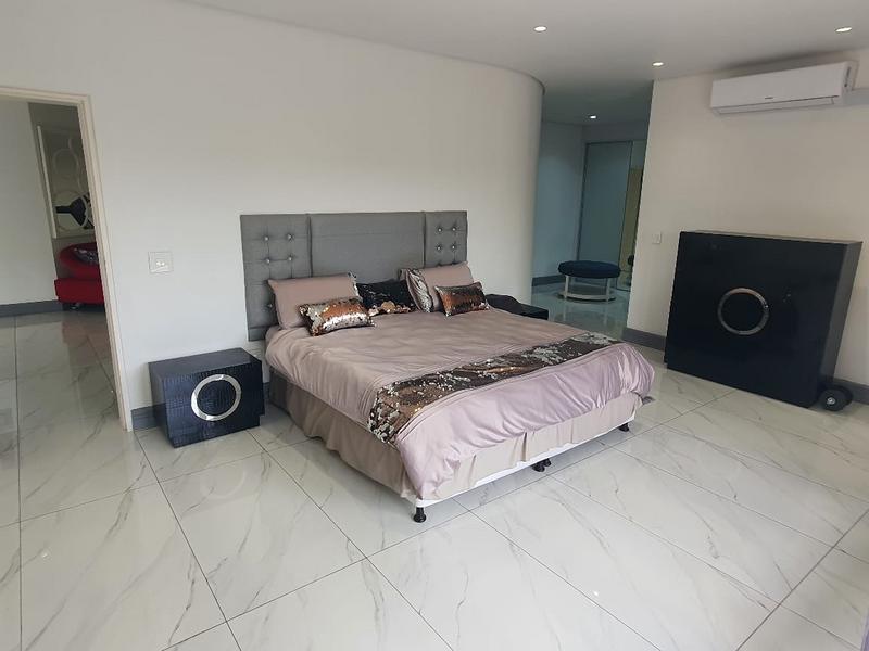 4 Bedroom Property for Sale in Izinga Park KwaZulu-Natal