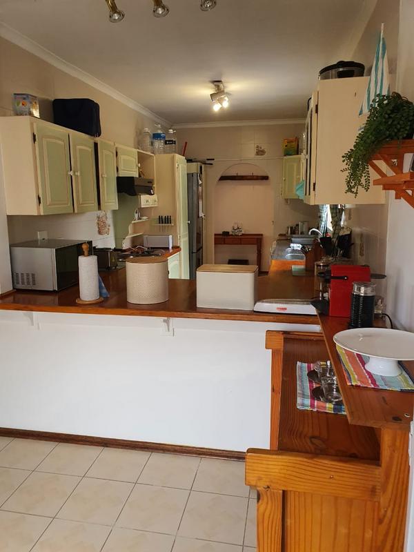 5 Bedroom Property for Sale in Port Edward KwaZulu-Natal