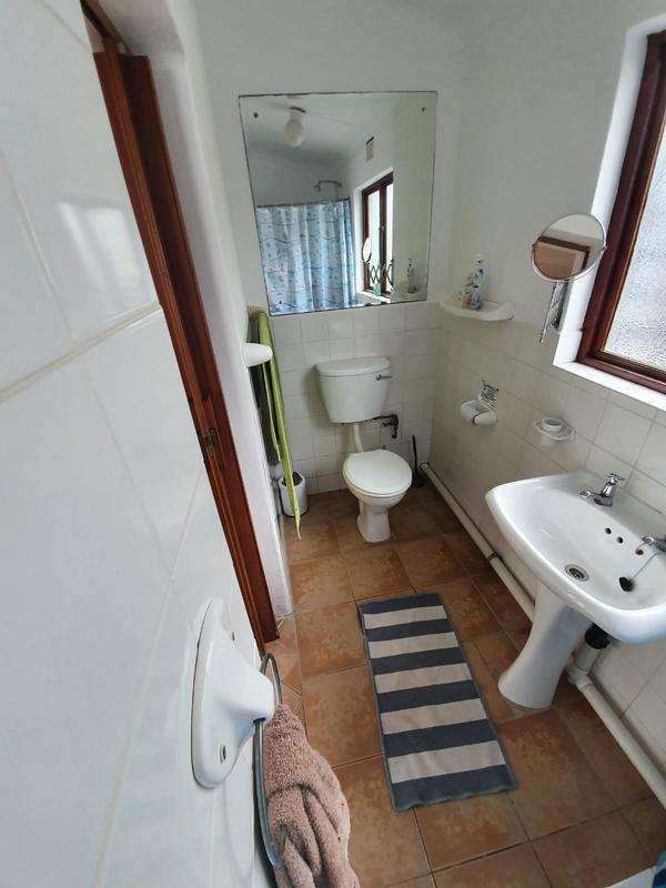 5 Bedroom Property for Sale in Port Edward KwaZulu-Natal