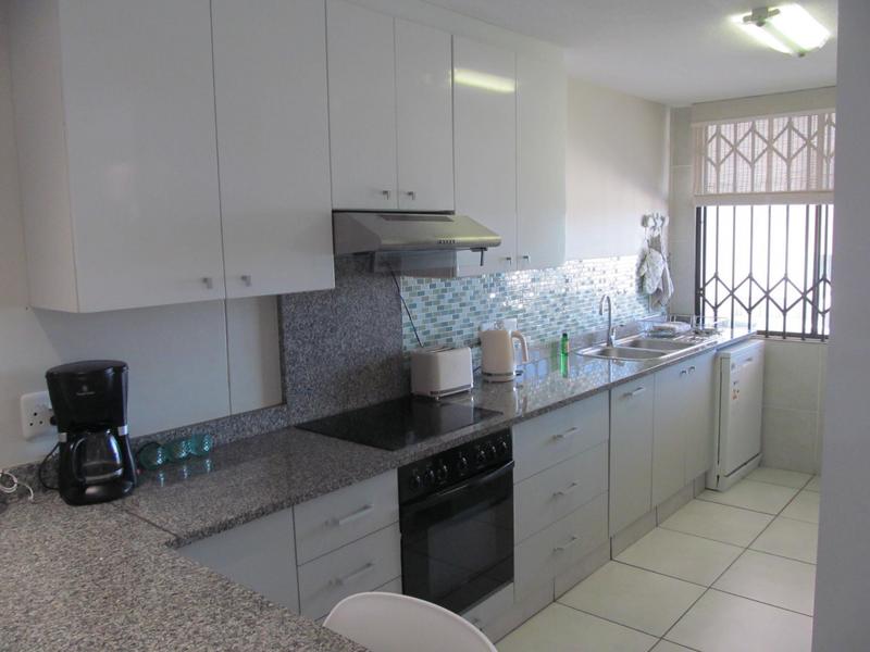 3 Bedroom Property for Sale in Uvongo KwaZulu-Natal
