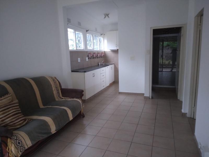 To Let 1 Bedroom Property for Rent in Scottburgh KwaZulu-Natal