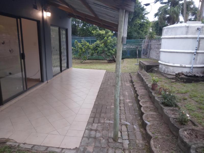 To Let 1 Bedroom Property for Rent in Scottburgh KwaZulu-Natal