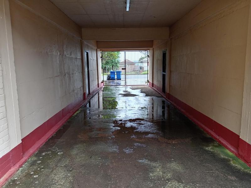 2 Bedroom Property for Sale in Scottburgh KwaZulu-Natal
