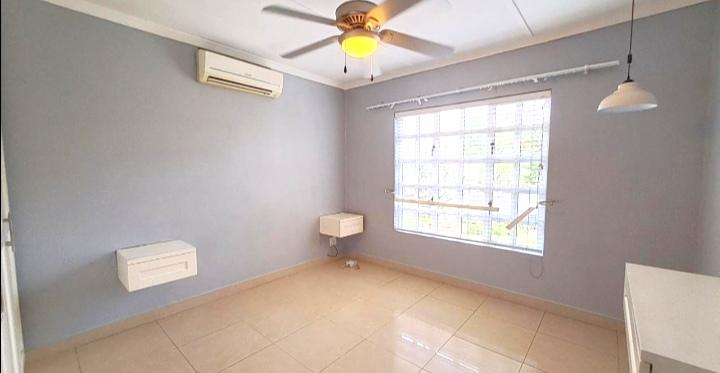 To Let 2 Bedroom Property for Rent in Meer En See KwaZulu-Natal