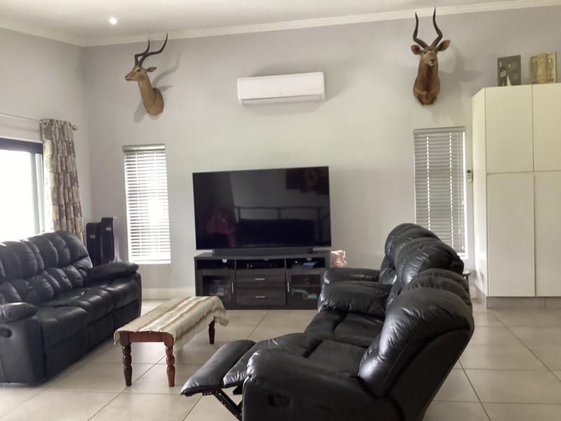 4 Bedroom Property for Sale in Palm Lakes Estate KwaZulu-Natal