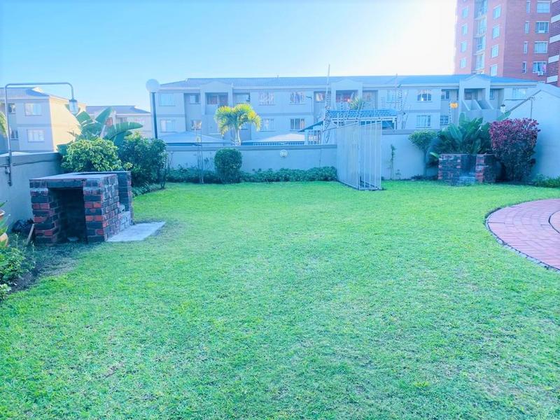 To Let 2 Bedroom Property for Rent in North Beach KwaZulu-Natal