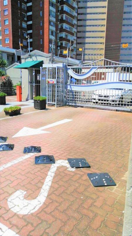 To Let 2 Bedroom Property for Rent in North Beach KwaZulu-Natal
