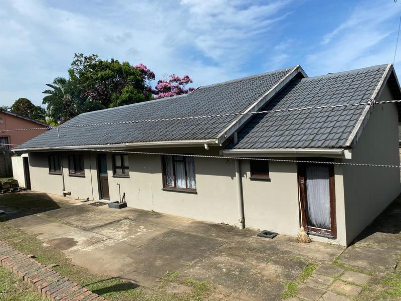 5 Bedroom Property for Sale in Margate KwaZulu-Natal