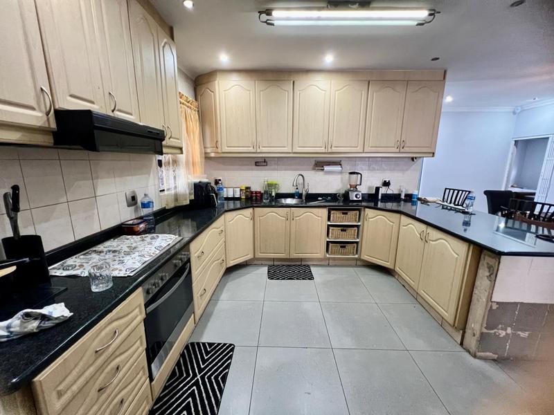 4 Bedroom Property for Sale in Westville North KwaZulu-Natal