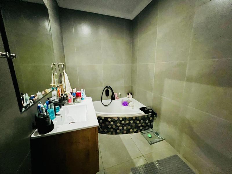 4 Bedroom Property for Sale in Westville North KwaZulu-Natal
