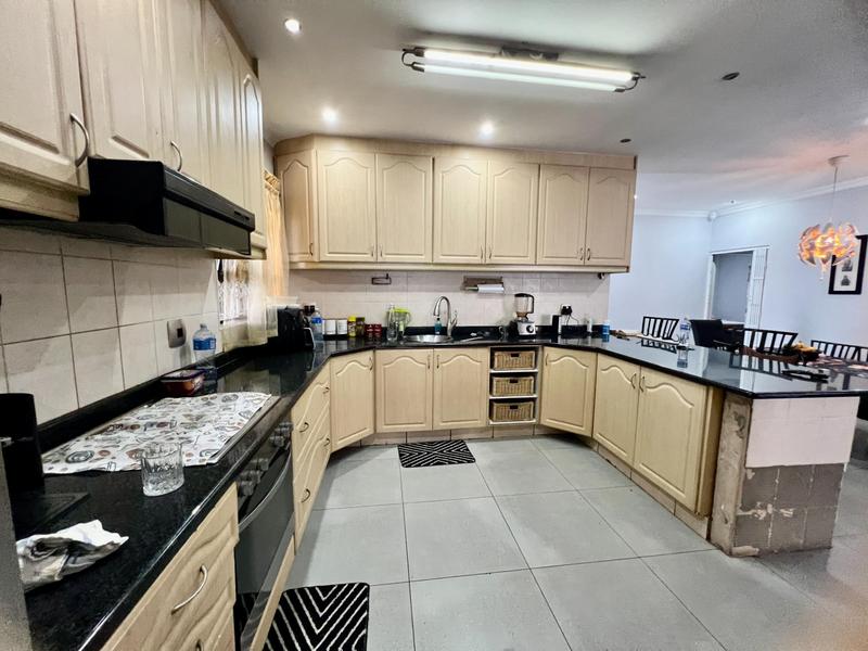 4 Bedroom Property for Sale in Westville North KwaZulu-Natal