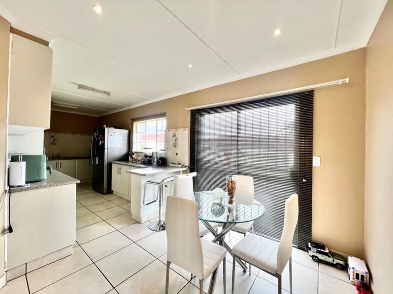 3 Bedroom Property for Sale in Lincoln Meade KwaZulu-Natal