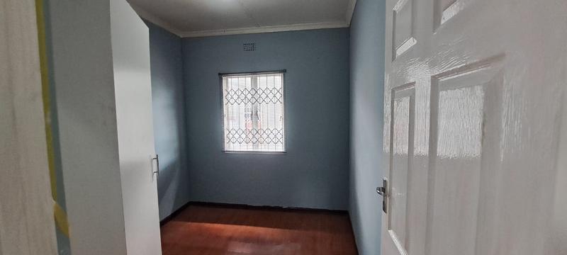 To Let 3 Bedroom Property for Rent in Lenham KwaZulu-Natal