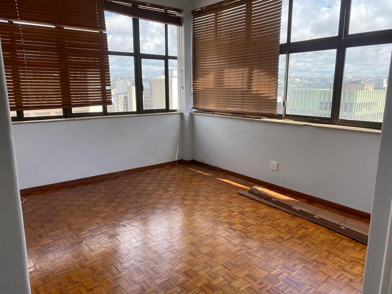 To Let 3 Bedroom Property for Rent in Durban Habour KwaZulu-Natal