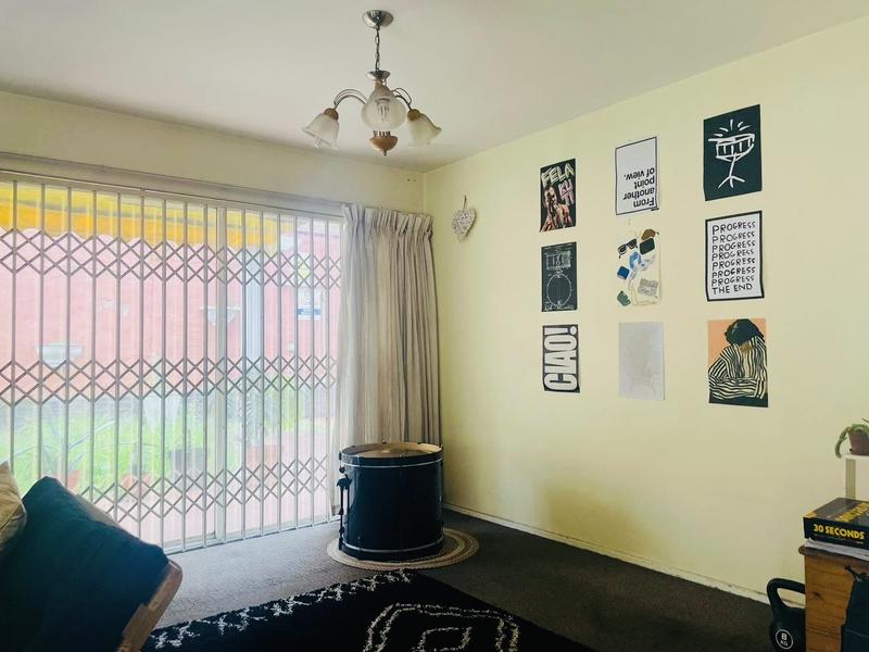 2 Bedroom Property for Sale in Glenwood KwaZulu-Natal